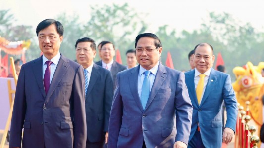Chấn Động 2025: Thủ Tướng Phát Lệnh Khởi Công Siêu Dự Án 925.000 Tỷ Của Tỷ Phú Phạm Nhật Vượng – “Kỳ Quan” Sân Vận Động Lớn Nhất Thế Giới Lộ Diện!