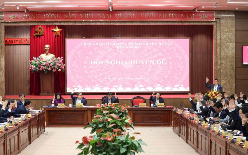 Vì sao giao dịch đất ven sông Hồng chững lại sau thông tin quy hoạch?