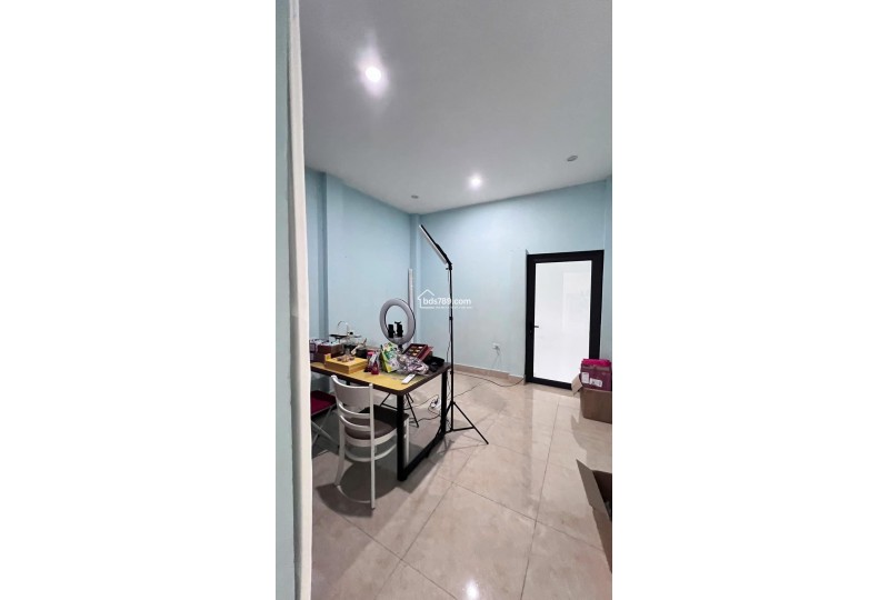 Bán nhà 3 tầng tại ngõ 14 Lê Trọng Tấn, Hà Đông – Ô tô đỗ cửa, 2 mặt ngõ, gần phố lớn