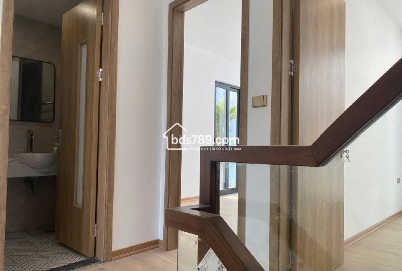 Bán nhà đẹp 3 tầng tại Ngũ Hiệp, Thanh Trì - Diện tích 54m², ô tô vào tận nơi - Giá chỉ 5 tỷ