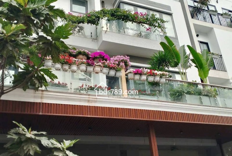 Bán biệt thự song lập view vườn hoa đối diện Aeon Hà Đông