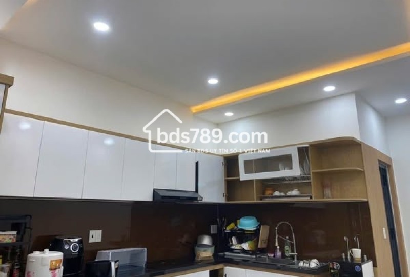BÁN NHÀ 3 TẦNG VIEW CÔNG VIÊN – ĐƯỜNG SỐ 4, HÒN SỆN, VĨNH HÒA, NHA TRANG