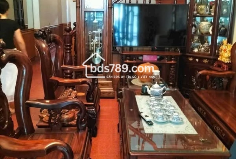 CHÍNH CHỦ CHO THUÊ NHÀ 3 TẦNG - ĐƯỜNG MÊ LINH, TP. VĨNH YÊN