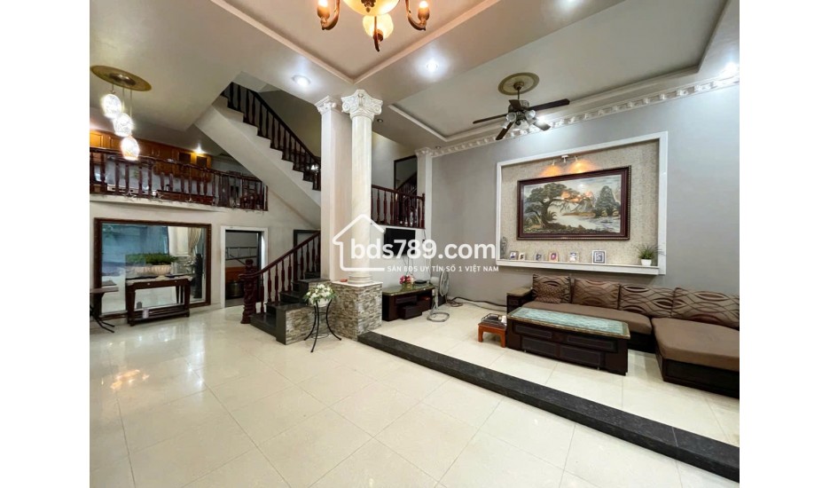 Bán Nhà 4 Tầng dân xây Lô 22 Lê Hồng Phong Ngô Quyền Hải Phòng, vị trí đẹp, giá 7.39 tỷ.