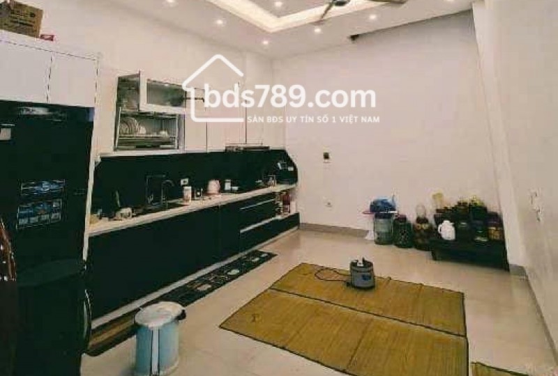 SIÊU PHẨM PHÂN LÔ - VỈA HÈ RỘNG - SỔ HOA HẬU