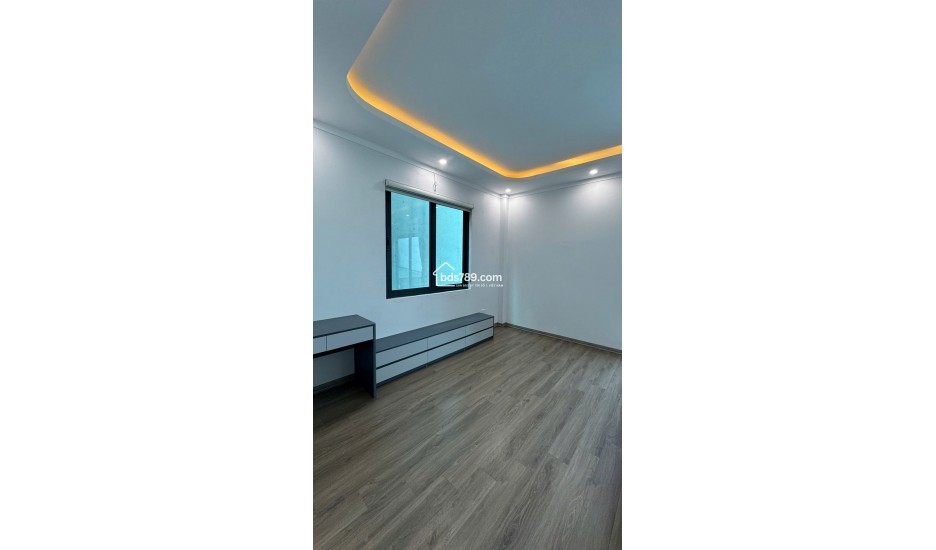 BÁN NHÀ 5 TẦNG NGÕ 55 VĂN PHÚ – DIỆN TÍCH 30M² – GIÁ 7.5 TỶ
