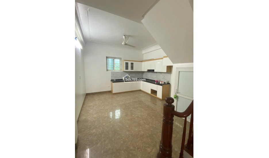 HÀNG HIẾM PHÚ LÃM LỘ DIỆN – Ô TÔ VÀO NHÀ, GIÁ CHỈ 14 TỶ