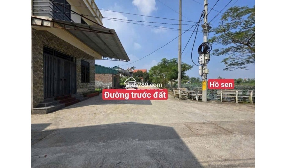 Bán đất view hồ sen thoáng đẹp tại Vân Đình 104,7m2 giá chỉ 21 triệu một mét vuông liên hệ Minh Quyền 0559686112