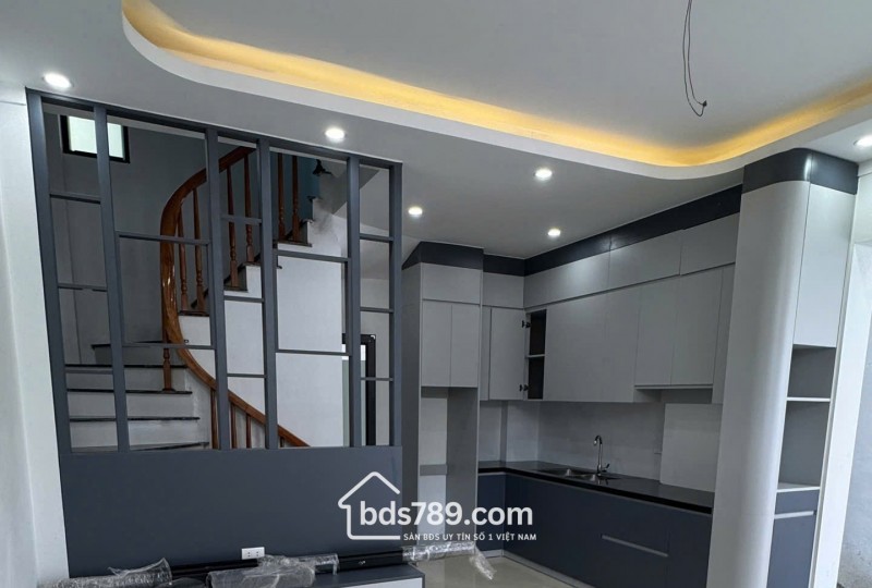 BÁN NHÀ 5 TẦNG NGÕ 55 VĂN PHÚ – DIỆN TÍCH 30M² – GIÁ 7.5 TỶ