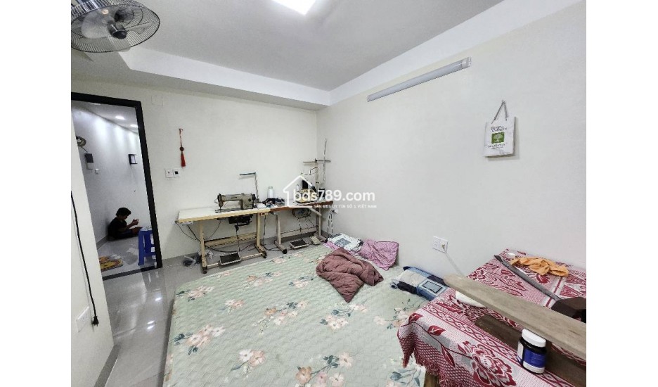 BÁN NHÀ LA DƯƠNG - GẦN CHỢ - GẦN TRƯỜNG HỌC CẤP MẦM NON, 1,2 - 55 m2, 4 m2 MẶT TIỀN GIÁ CHỈ  9,6 TỶ