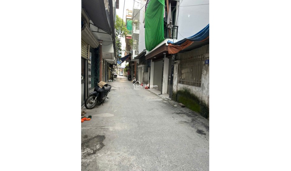 Bán nhà đẹp khu Văn Quán – dưới 7 tỷ hiếm có, sát phố 19/5, dọn vào ở ngay