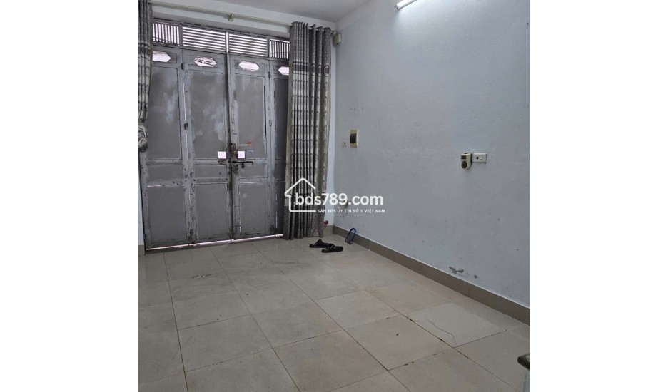 Bán nhà đẹp khu Văn Quán – dưới 7 tỷ hiếm có, sát phố 19/5, dọn vào ở ngay