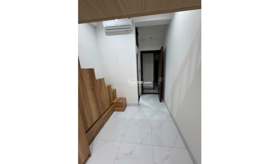 CCMN 6 TẦNG – 74M² – 18 PHÒNG – DÒNG TIỀN 60 TRIỆU/THÁNG – CÁCH GA VĂN QUÁN 100M