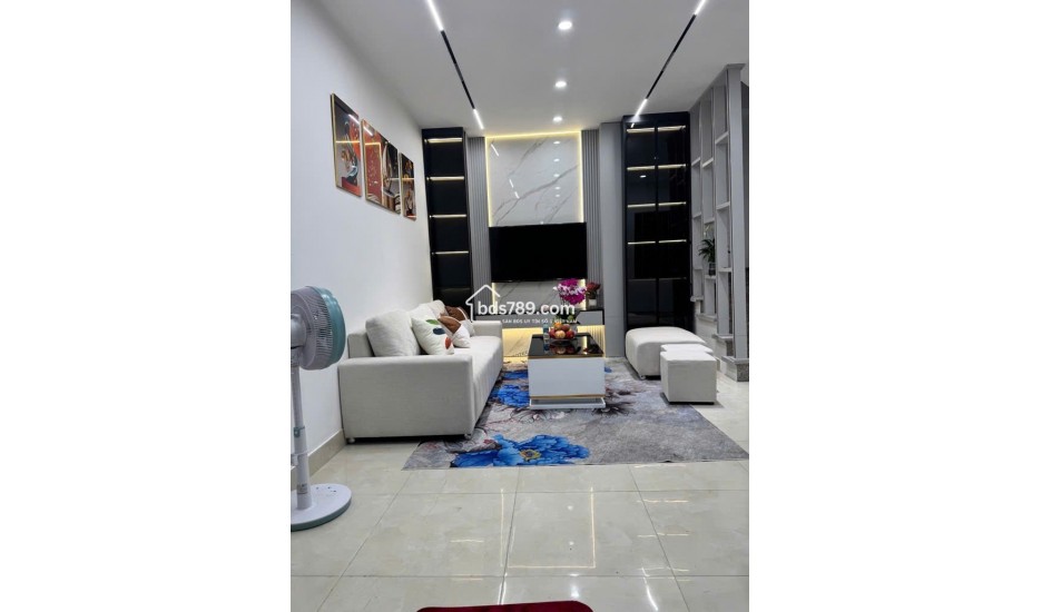 Bán nhà La Nội-giá 6,35 tỷ-diện tích 42 m2-full công năng-CĂN GÓC 3 THOÁNG