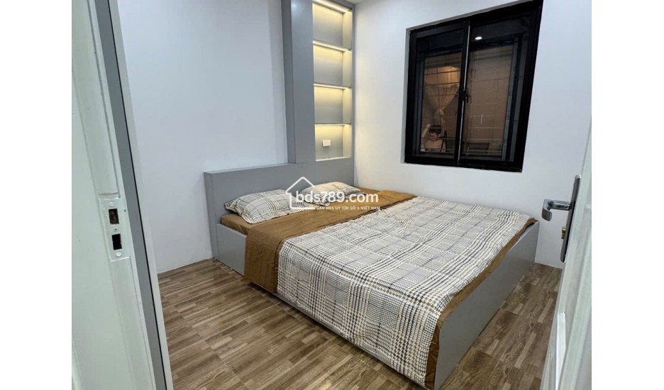 Bán nhà La Nội-giá 6,35 tỷ-diện tích 42 m2-full công năng-CĂN GÓC 3 THOÁNG