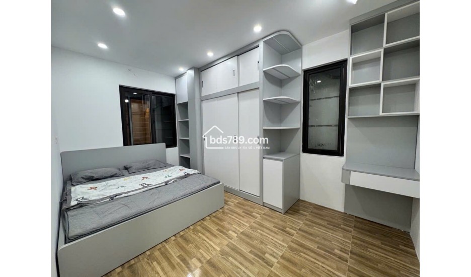 Bán nhà La Nội-giá 6,35 tỷ-diện tích 42 m2-full công năng-CĂN GÓC 3 THOÁNG