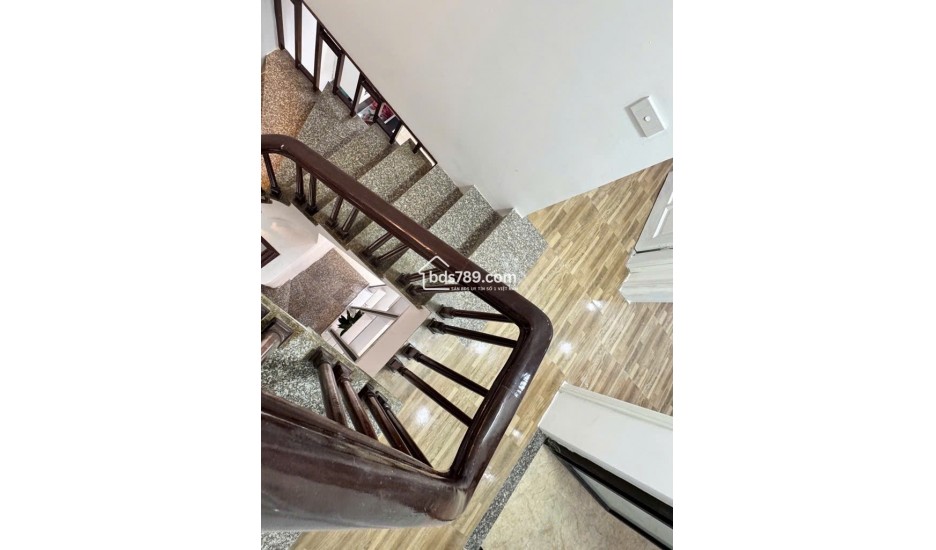 Bán nhà La Nội-giá 6,35 tỷ-diện tích 42 m2-full công năng-CĂN GÓC 3 THOÁNG