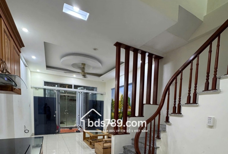 Bán nhà Kiến Hưng – ngõ nông, thẳng tắp, gần ô tô – cơ hội đầu tư lâu dài