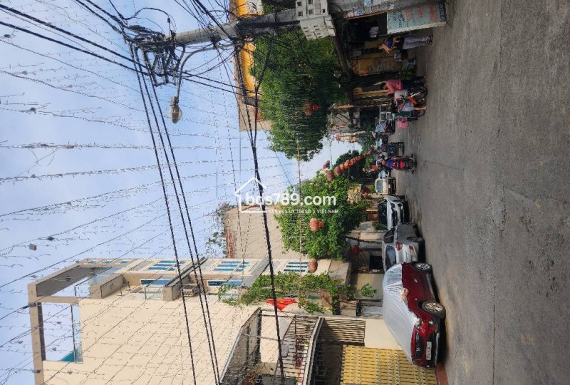 BÁN NHÀ LA DƯƠNG - GẦN CHỢ - GẦN TRƯỜNG HỌC CẤP MẦM NON, 1,2 - 55 m2, 4 m2 MẶT TIỀN GIÁ CHỈ  9,6 TỶ