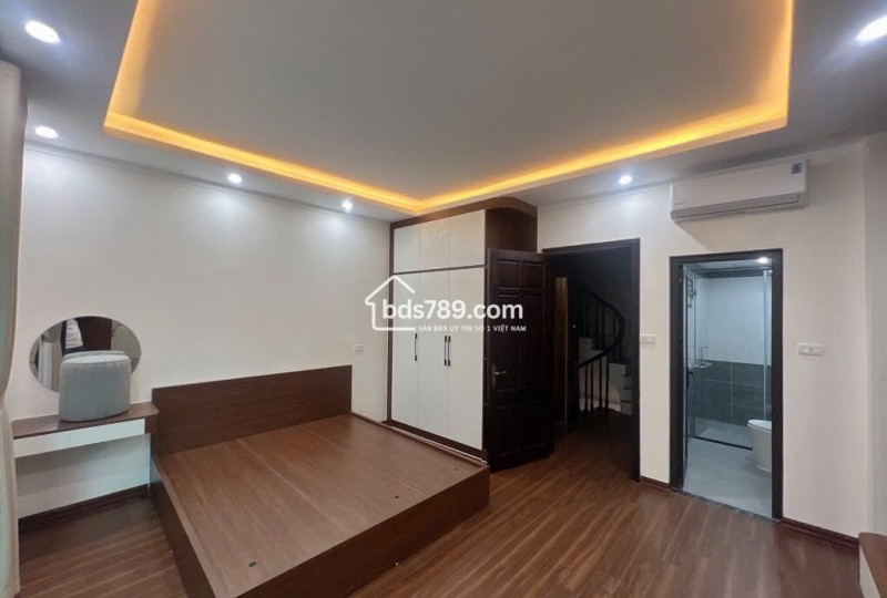 Bán nhà Trần Phú - giá 9,95 tỷ - 34m2 -Nhà mới xây-THANG MÁY SẴN