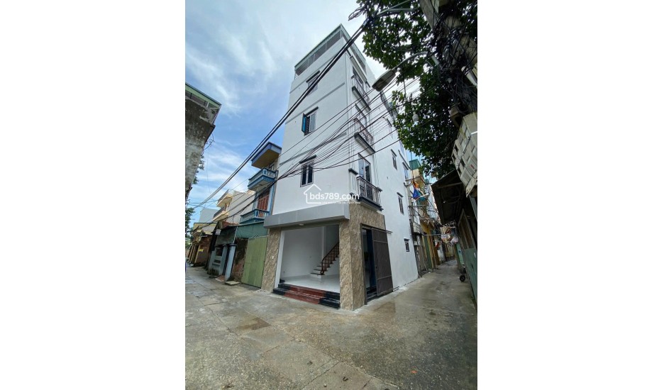 HÀNG ĐẸP PHÚ LƯƠNG – NHÀ 4.5 TẦNG, 4 NGỦ – Ô TÔ VÀO NHÀ