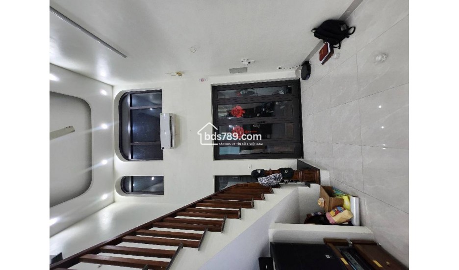 Bán nhà-LA DƯƠNG-Hà Đông-9,9 tỷ-55m2-full nội thất