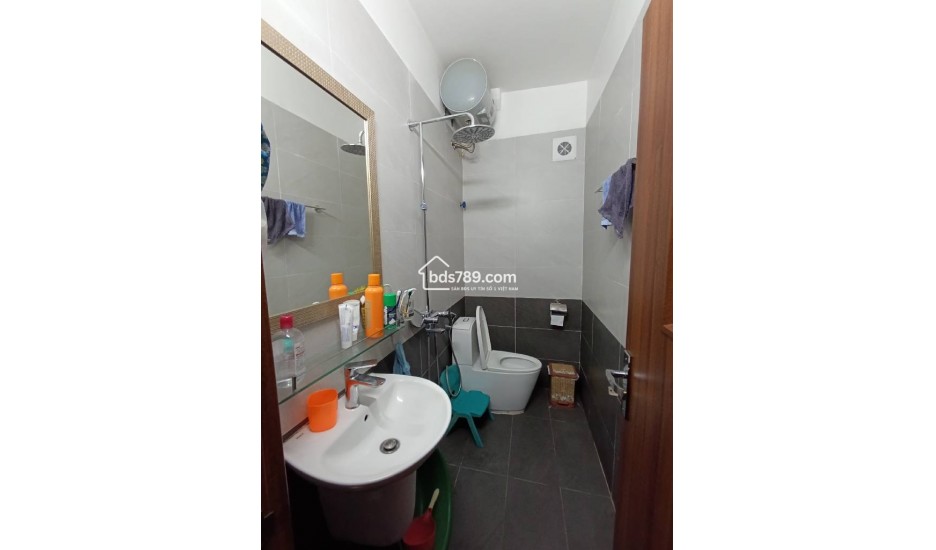 NGÔ QUYỀN-hà đông-33m2-9,5 Tỷ-oto đỗ cửa-nhà vị trí đẹp