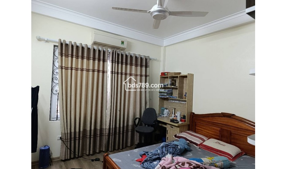 NGÔ QUYỀN-hà đông-33m2-9,5 Tỷ-oto đỗ cửa-nhà vị trí đẹp