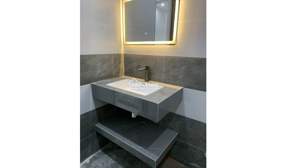 LA DƯƠNG-HÀ ĐÔNG-LÔ GÓC 2 THOÁNG-38M2-5 Tầng-7,4 Tỷ-Giá quá hời