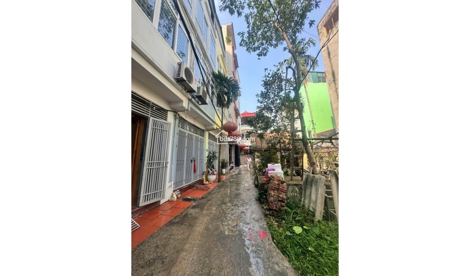 Cần bán block 4 lô đất phố Nguyễn Trực, phường Phú Lãm, quận Hà Đông, Hà Nội.