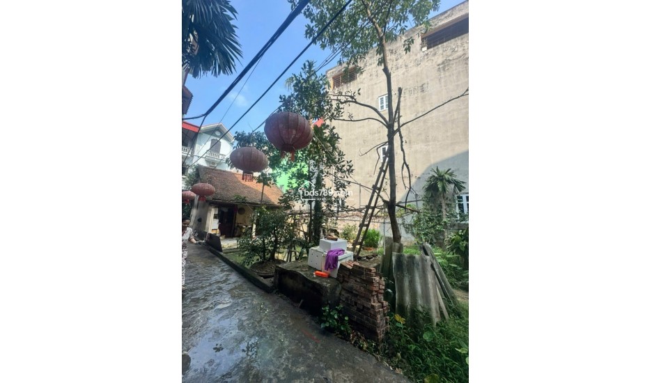 Cần bán block 4 lô đất phố Nguyễn Trực, phường Phú Lãm, quận Hà Đông, Hà Nội.