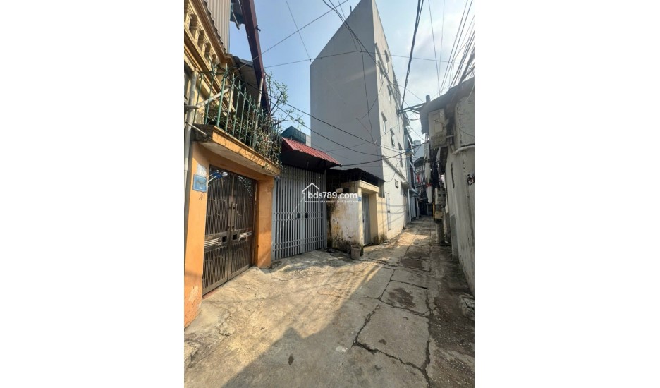 Cần bán block 4 lô đất phố Nguyễn Trực, phường Phú Lãm, quận Hà Đông, Hà Nội.