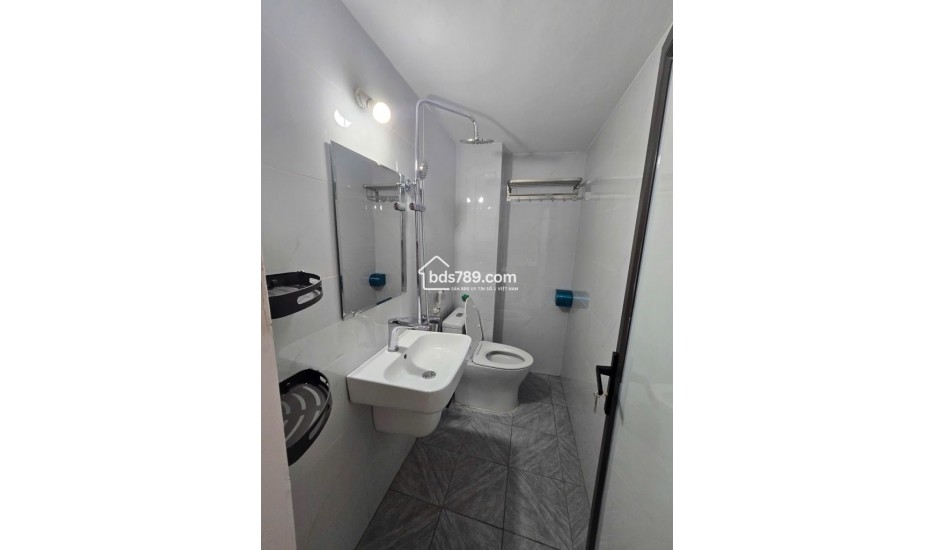 NGÔ QUYỀN-hà đông-31m2-7,6 tỷ-oto nhỏ đỗ cửa