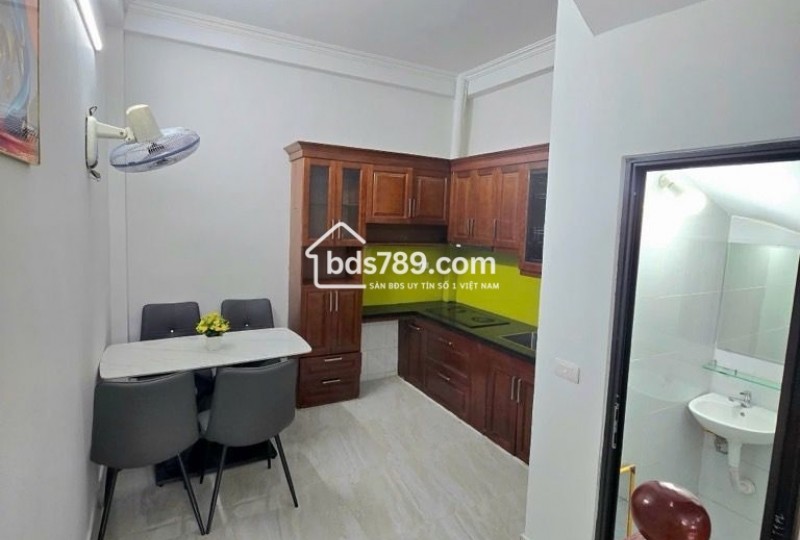 NGÔ QUYỀN-hà đông-31m2-7,6 tỷ-oto nhỏ đỗ cửa