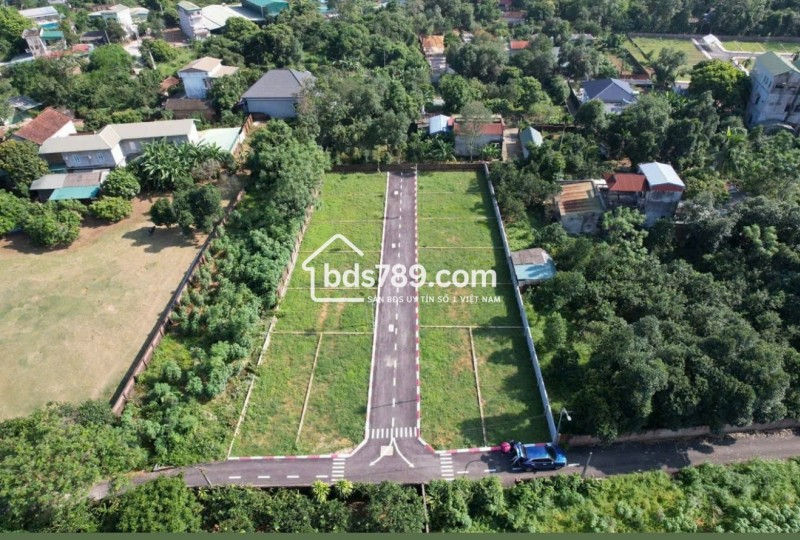 Bán đất khu đô thị vệ tinh Hoà Lạc gần Trường Đại học Quốc gia, gần Trường đh FPT, sát QL21 giá siêu rẻ