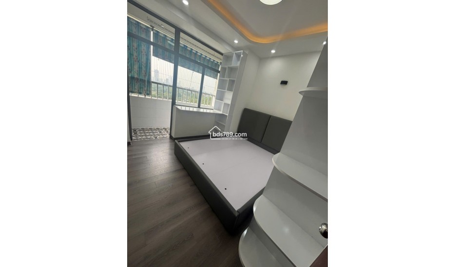 Bán căn hộ VOV Mễ Trì tòa CT2 C căn góc ban công Đông Nam full nội thất