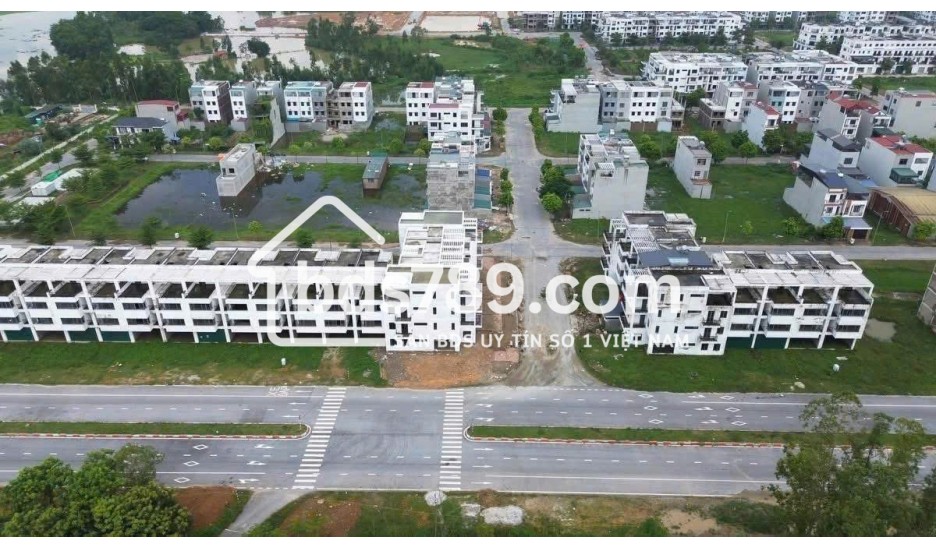 Cần bán gấp shophouse KĐT mới Xuân Hòa, gần KCN Phúc Yên, giá đầu tư