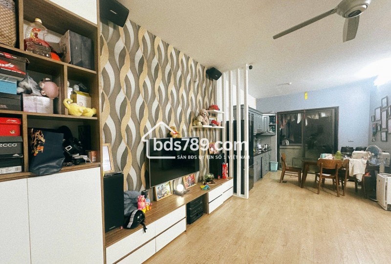 Bán căn hộ chung cư CT1 Ngô Thì Nhậm Hà Đông diện tích 82m2 giá 6.7 tỷ