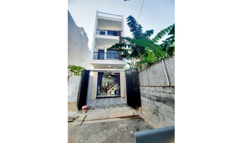 Bán nhà mới xây Full nội thất đường số 6 linh xuân Thủ Đức TPHCM,LH 0909428959