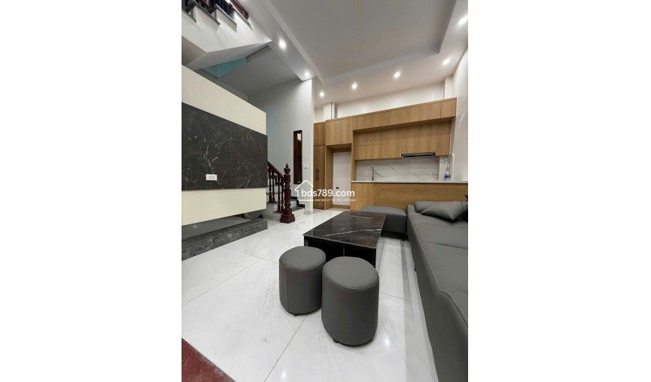 Bán nhà Yết Kiêu Hà Đông 5 tầng, ô tô đỗ cửa, gần Cầu Trắng, giá 9.2 tỷ