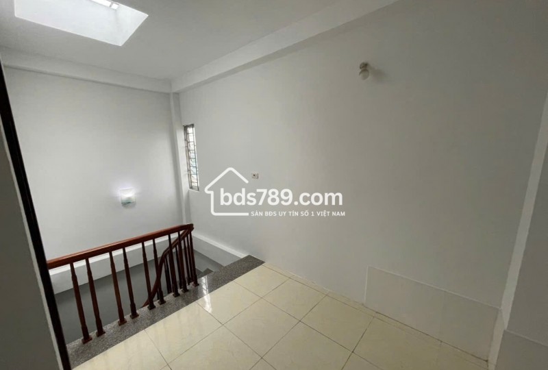 Bán nhà Mậu Lương - Kiến Hưng - Hà Đông 31m2, 5 tầng, MT 4.92m, chỉ 6.8 tỷ