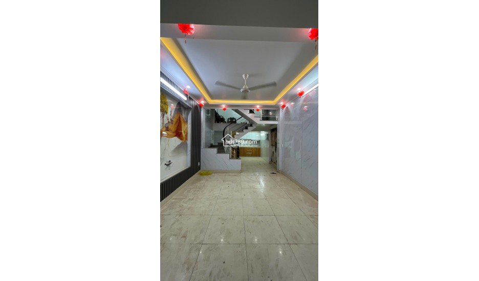 Bán nhà mặt đường Thư Trung - gần Văn Cao, 48m2 4 tầng, 3 ngủ giá 5,5 tỷ