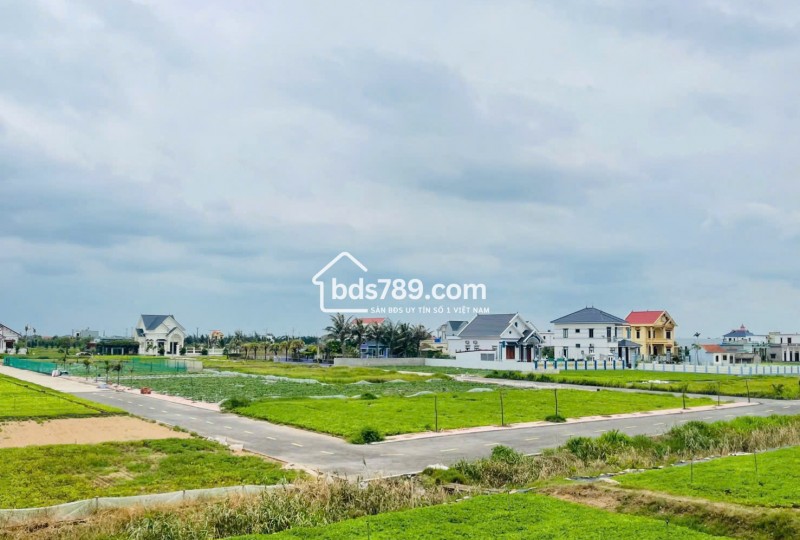 Chính chủ bán gấp 100m2, 12tr/m, đất Biển Hải Xuân, lõi khu kinh tế Ninh Cơ Nam Định